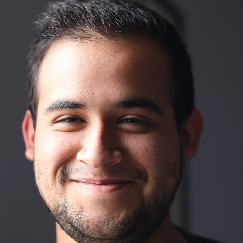 Mark Solis - Gerente de Campañas